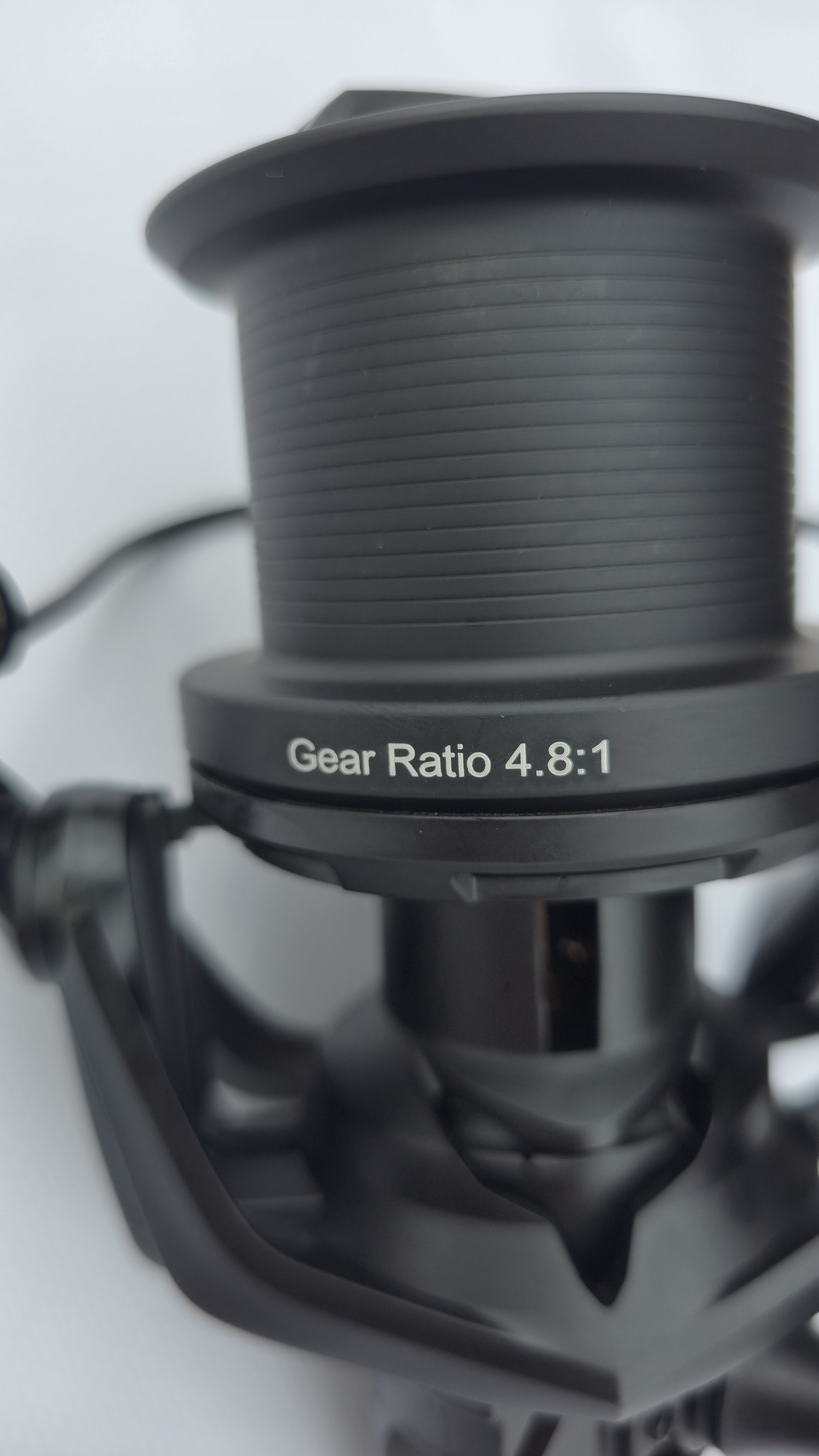 Szpula z oznaczeniem Gear Ratio 4.8:1